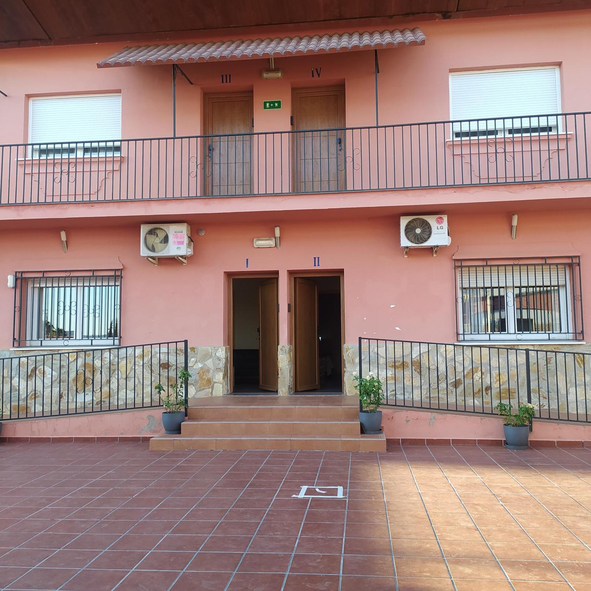 Apartamentos Turisticos Domus Aquae Merida Exterior photo